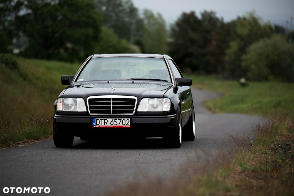 Mercedes-Benz W124 (1984-1993) - 2