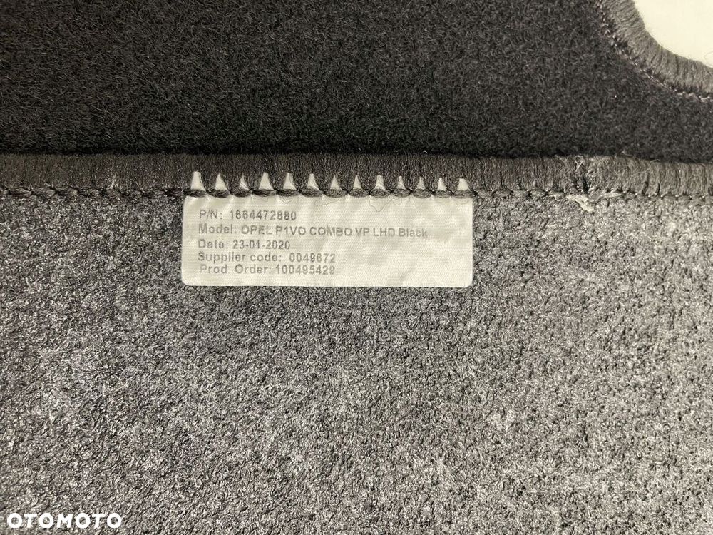 DYWANIKI WELUROWE OPEL COMBO E KOMPLET - 4