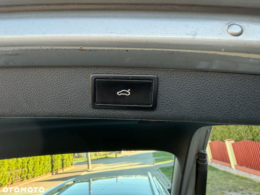 Skoda Superb 2.0 TDI 4x4 Exclusive - 16