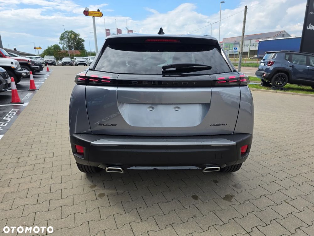 Peugeot 2008 PureTech mHEV Allure e-DCS6 - 8