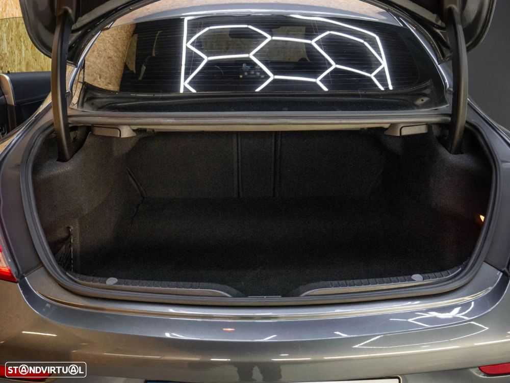 Mercedes-Benz C 220 - 28