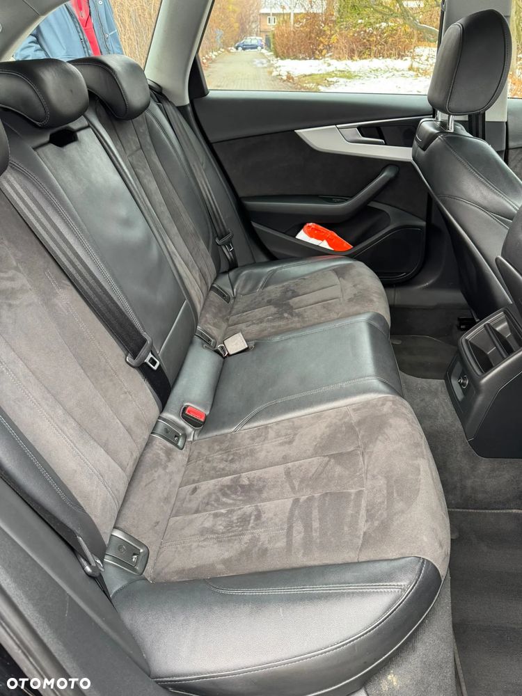 Audi A4 Avant 2.0 TFSI ultra S tronic - 12