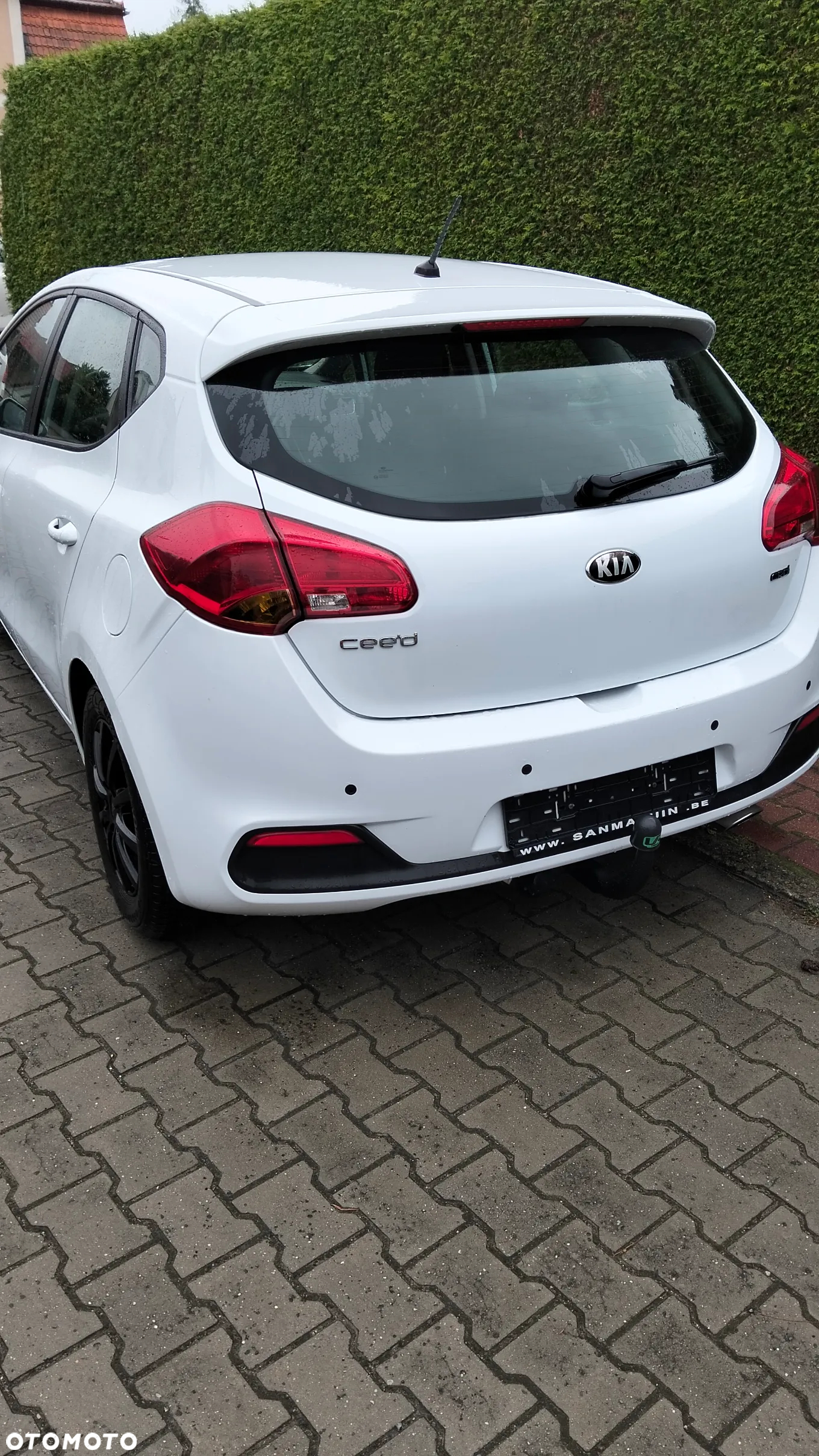 Kia Ceed - 16