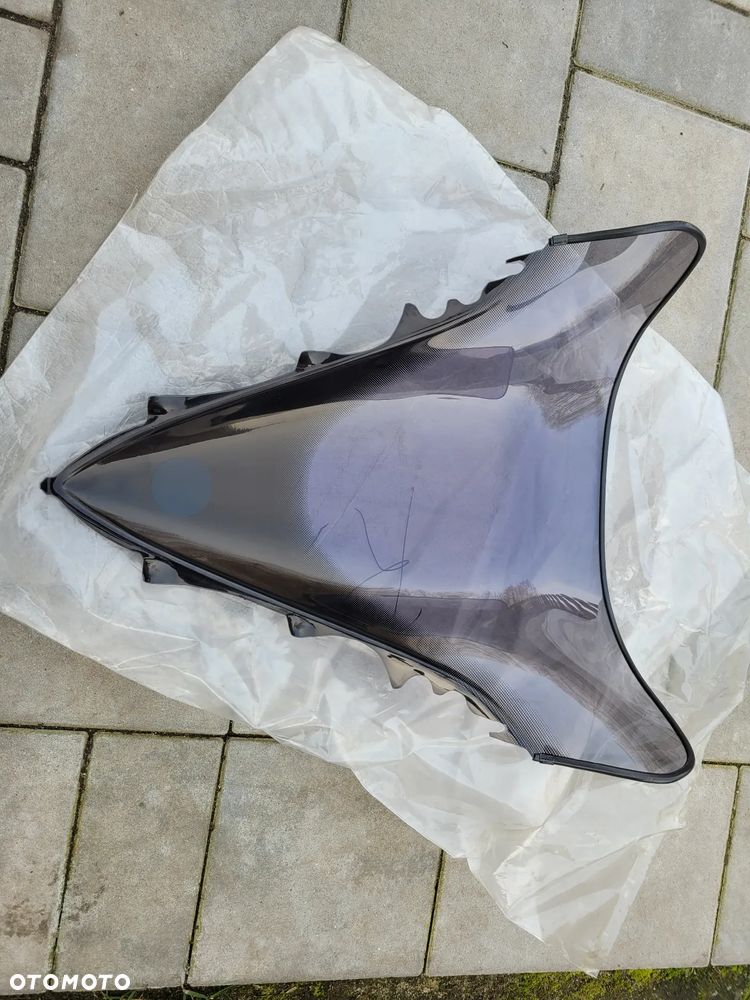 Szyba, szybka, owiewka przód Yamaha R1 - 8