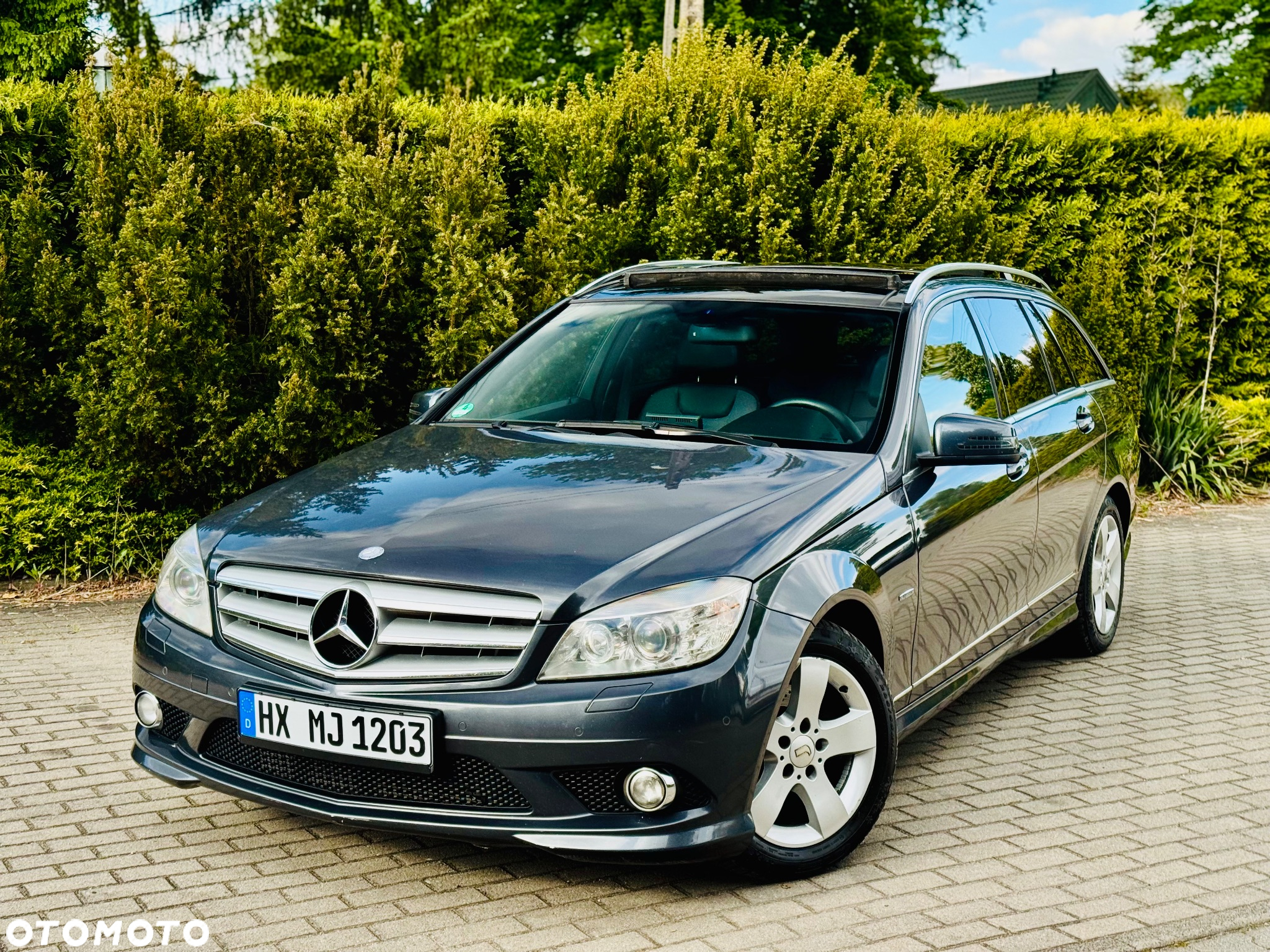 Mercedes-Benz Klasa C 220 (BlueTEC) d T 7G-TRONIC AMG Line - 4