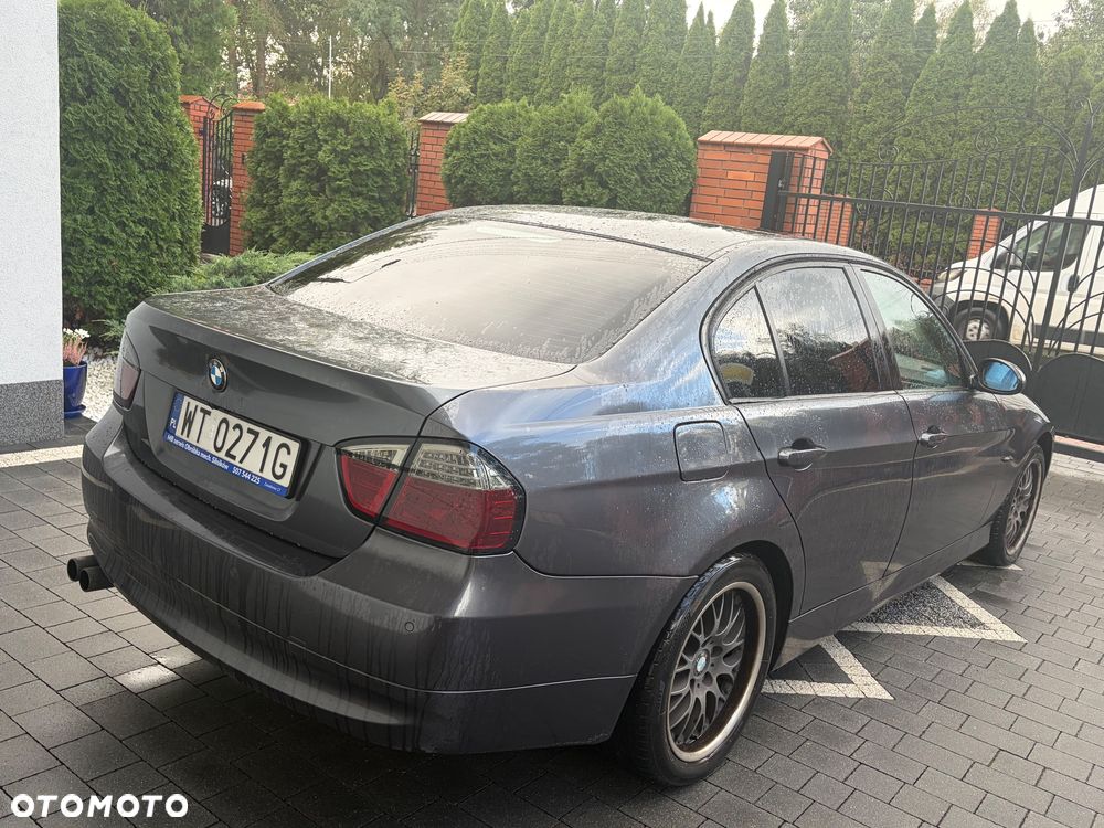 BMW Seria 3 2006 photo 4