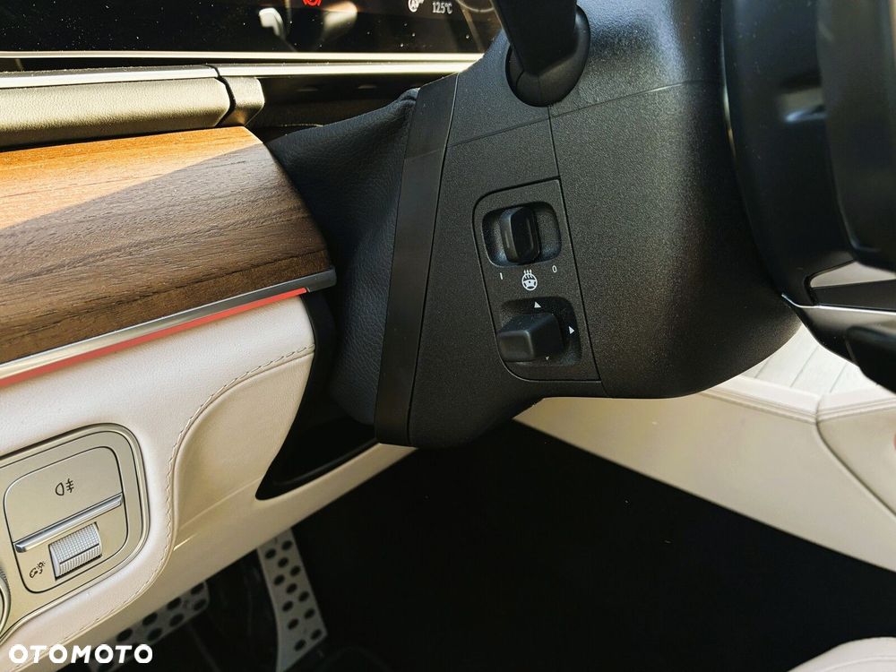 Mercedes-Benz GLS - 10