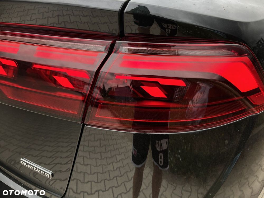 Audi Q8 - 12