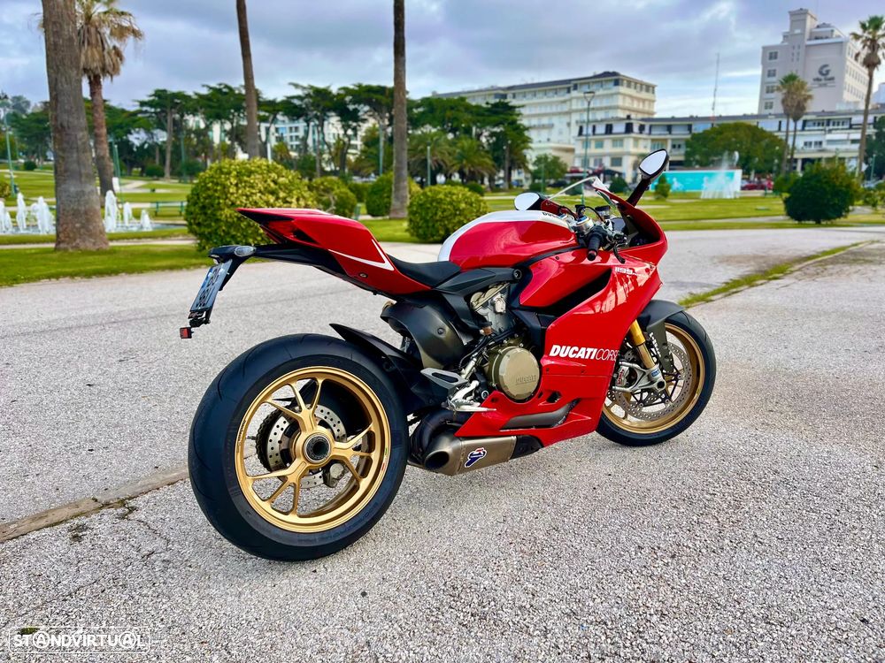 Ducati 1199 Panigale R - 6