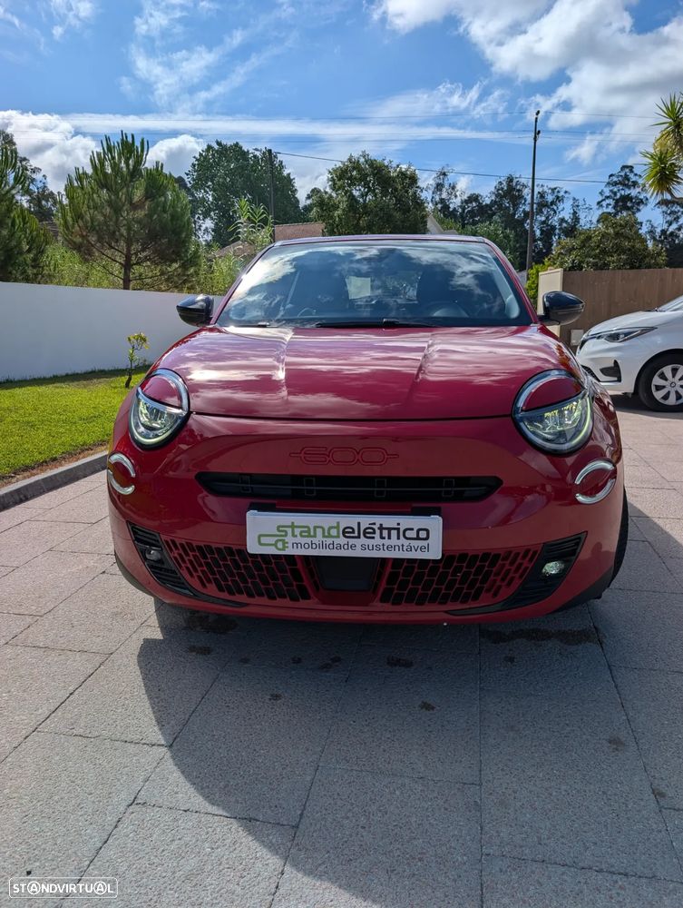 Fiat 600e 54 kWh (RED) - 16