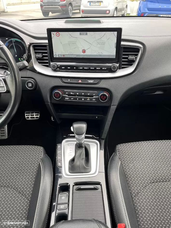 Kia XCeed 1.6 GDi PHEV Drive - 13