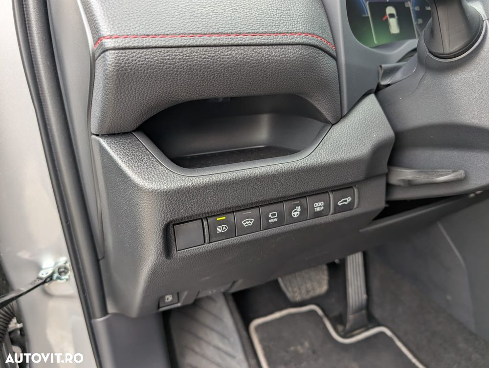 Toyota RAV4 2.5 PHEV VVT-iE 4x4 Style Bi-Tone - 15