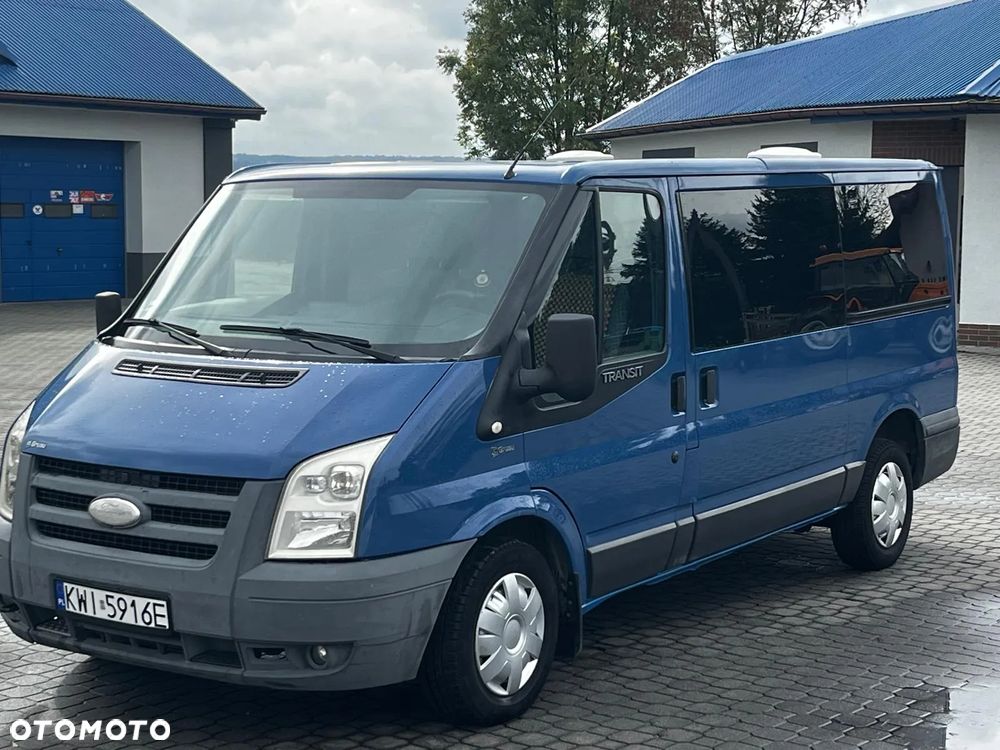 Ford Transit - 1