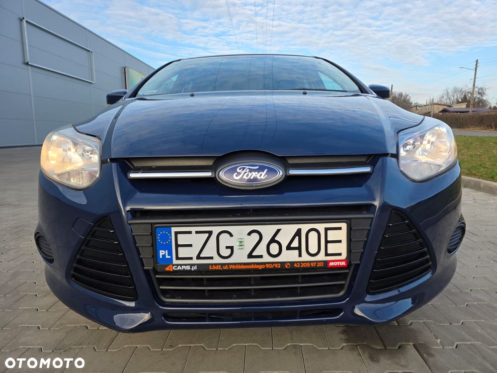 Ford Focus 1.6 TDCi DPF SYNC Edition - 12