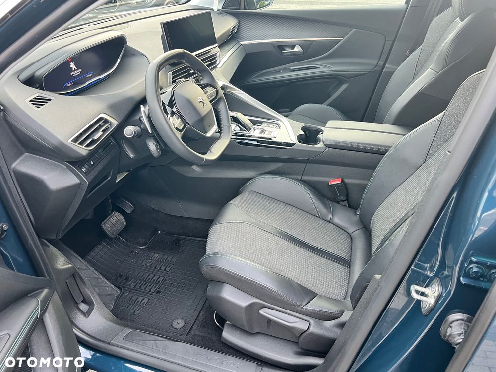 Peugeot 3008 1.2 PureTech Allure Pack S&S EAT8 - 9