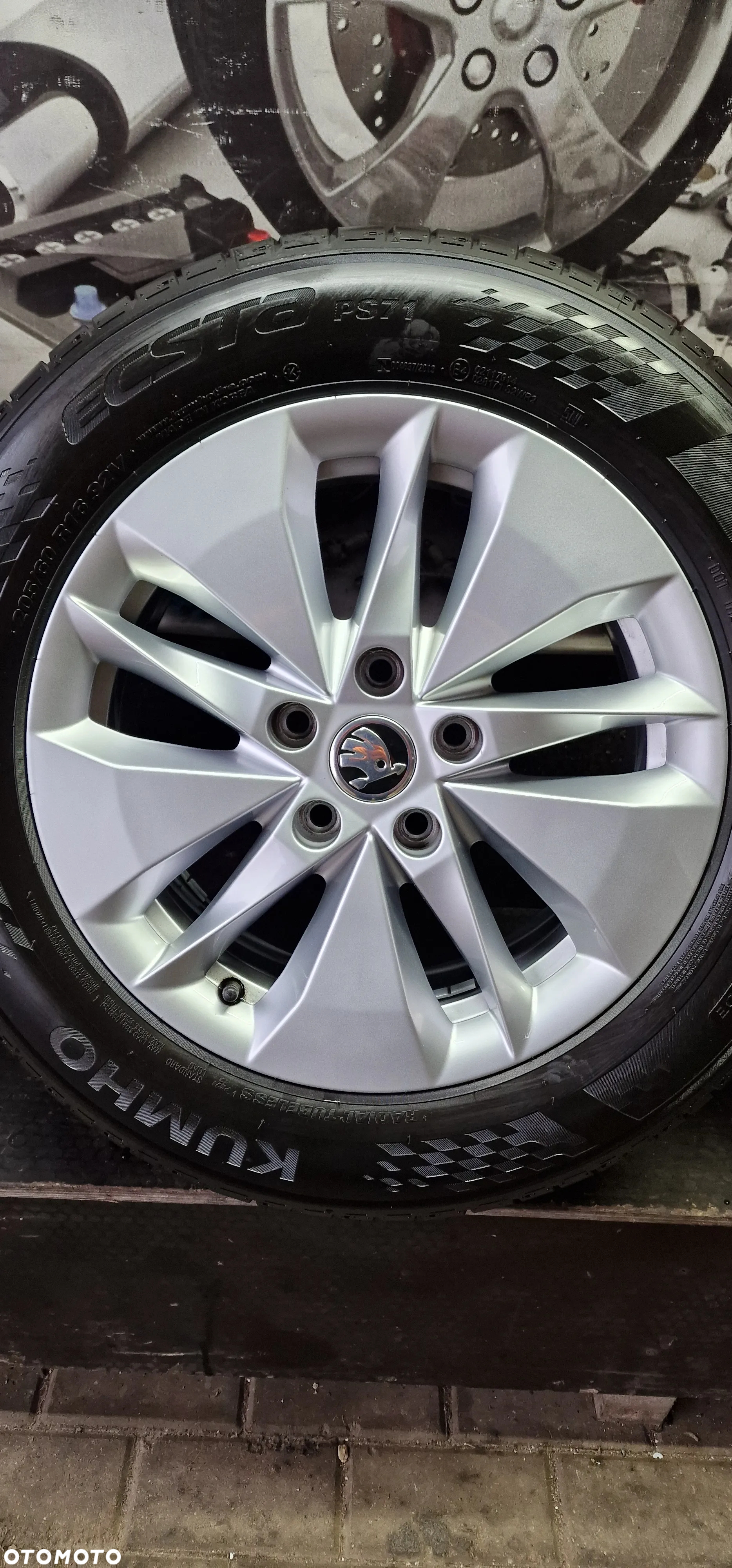 ALUFELGI +OPONY LETNIE Kumho 205/60 16" 5X112 ET46 SKODA OCTAVIA III IV - 10