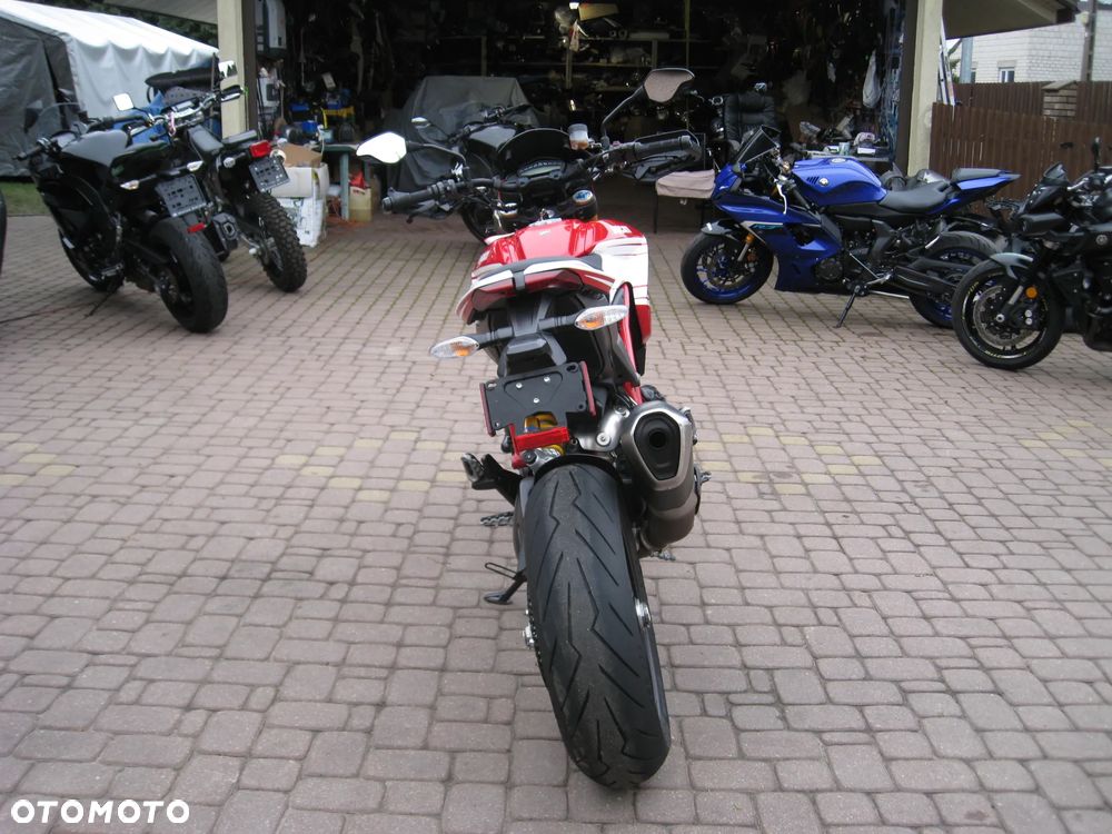 Ducati Hypermotard - 4