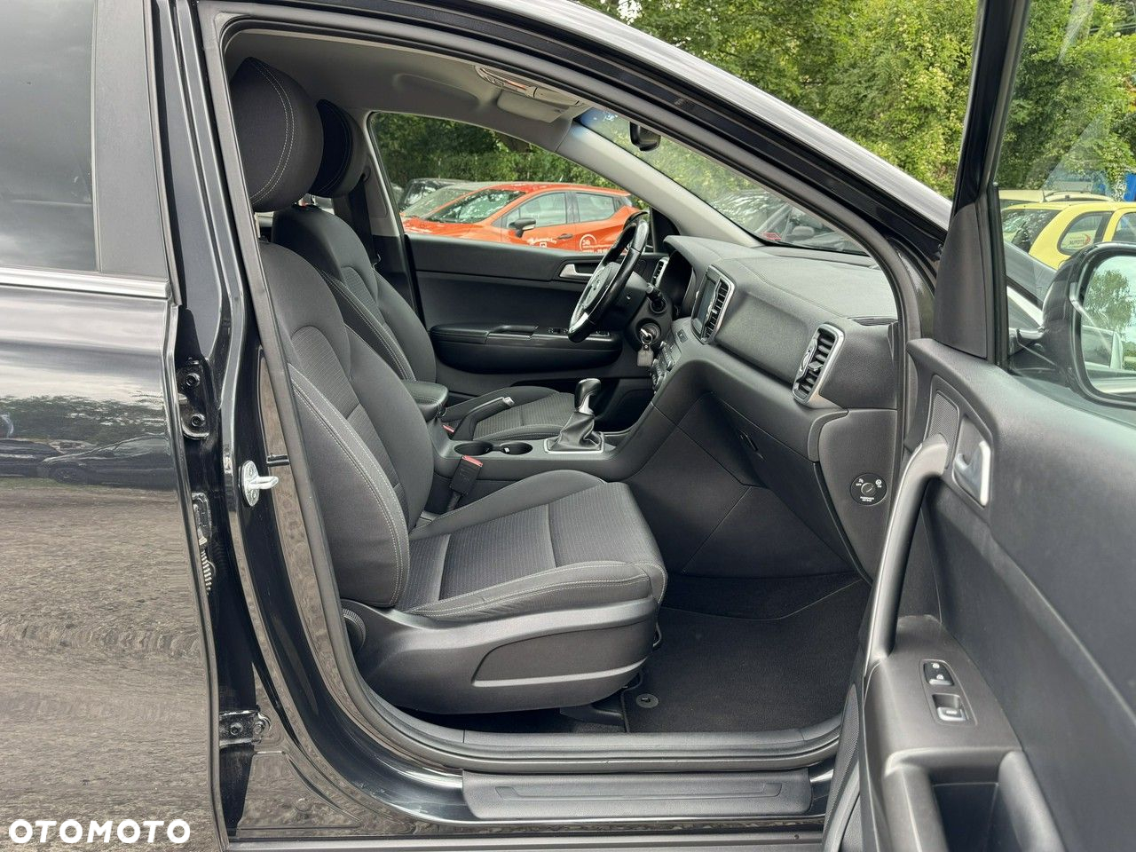 Kia Sportage - 12
