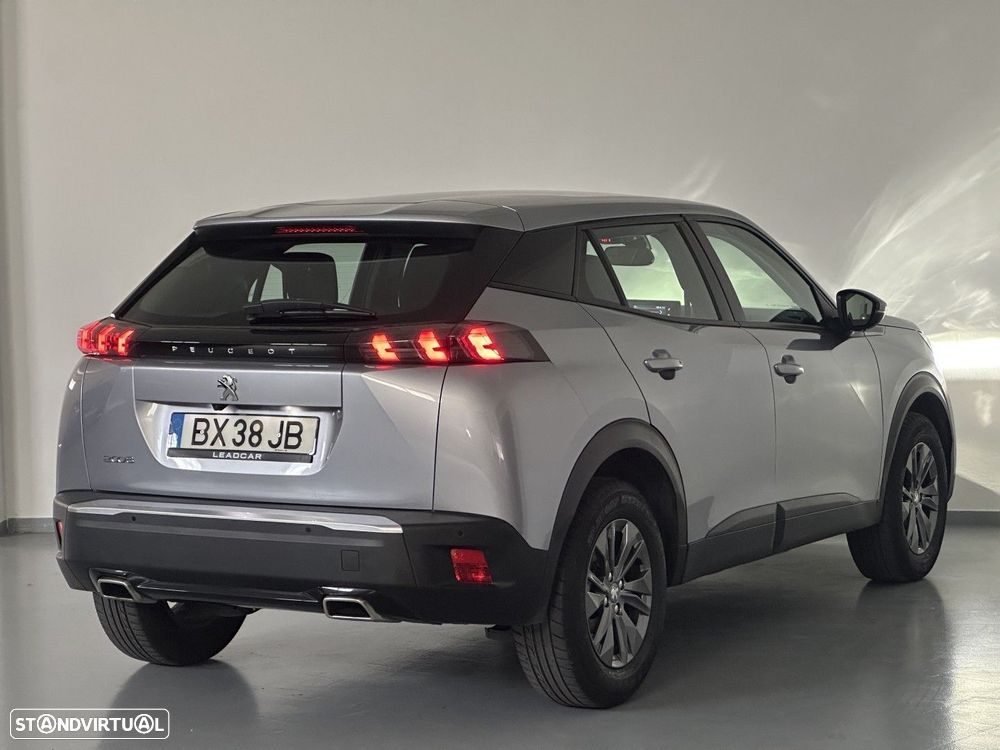 Peugeot 2008 1.2 PureTech Active Pack EAT8 - 6