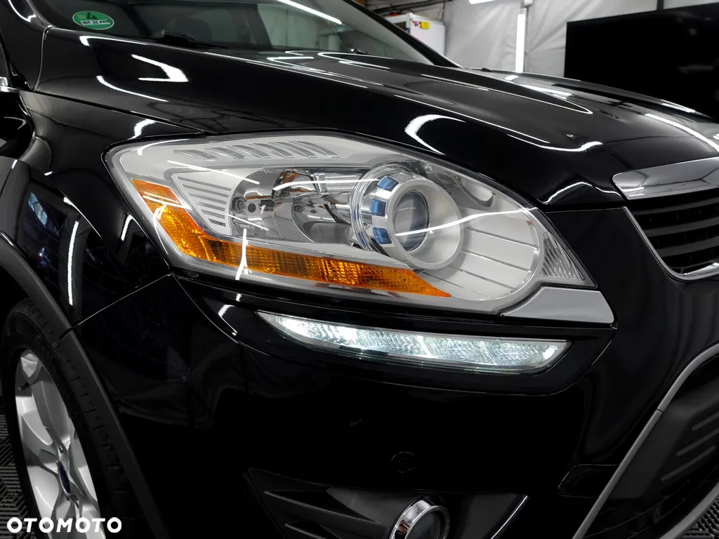 Ford Kuga 2.0 TDCi 4WD Titanium - 34