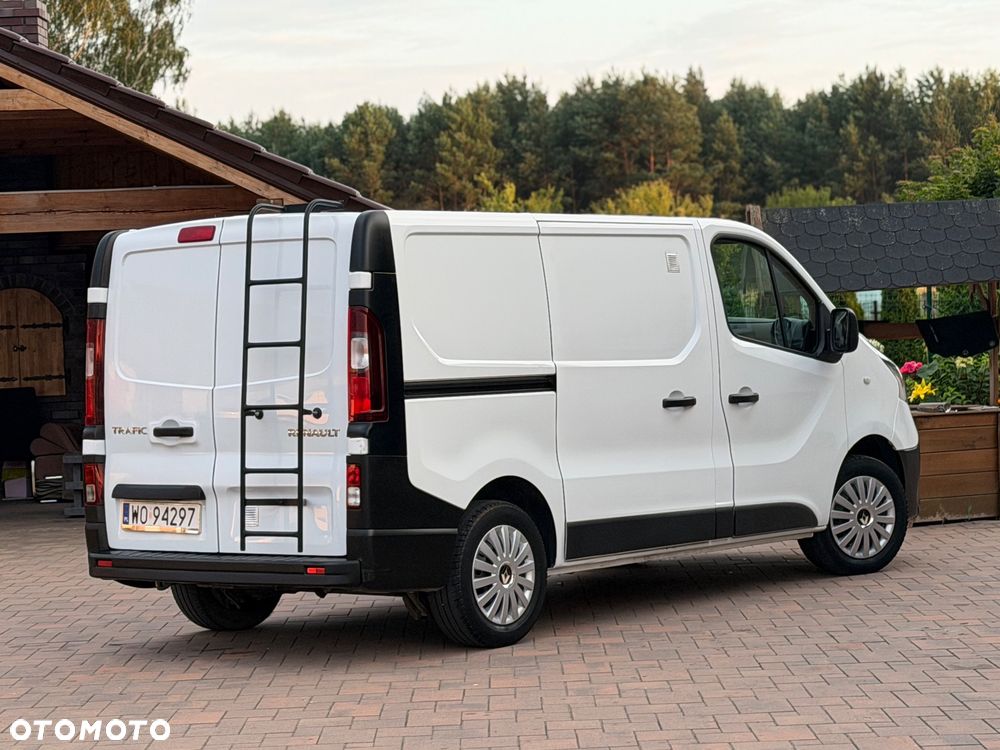 Renault Trafic - 14