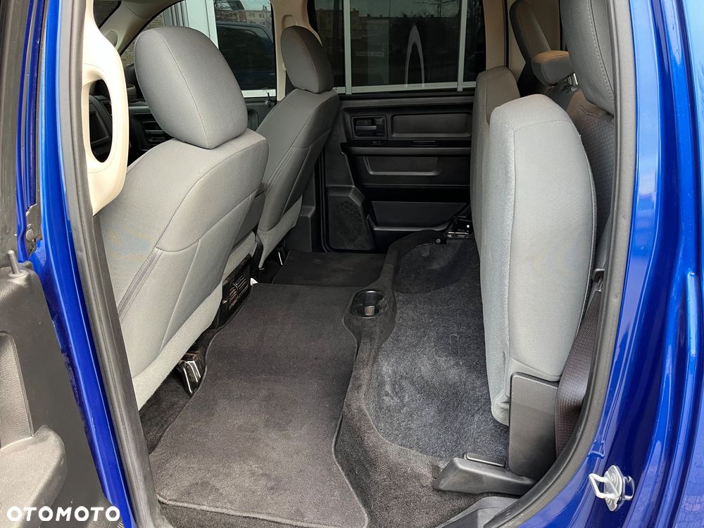 RAM 1500 Crew Cab Sport - 18