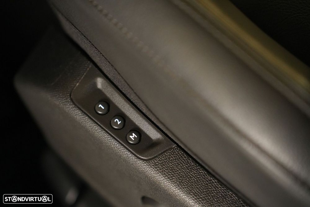 DS DS7 Crossback 1.5 BlueHDi Rivoli EAT8 - 30