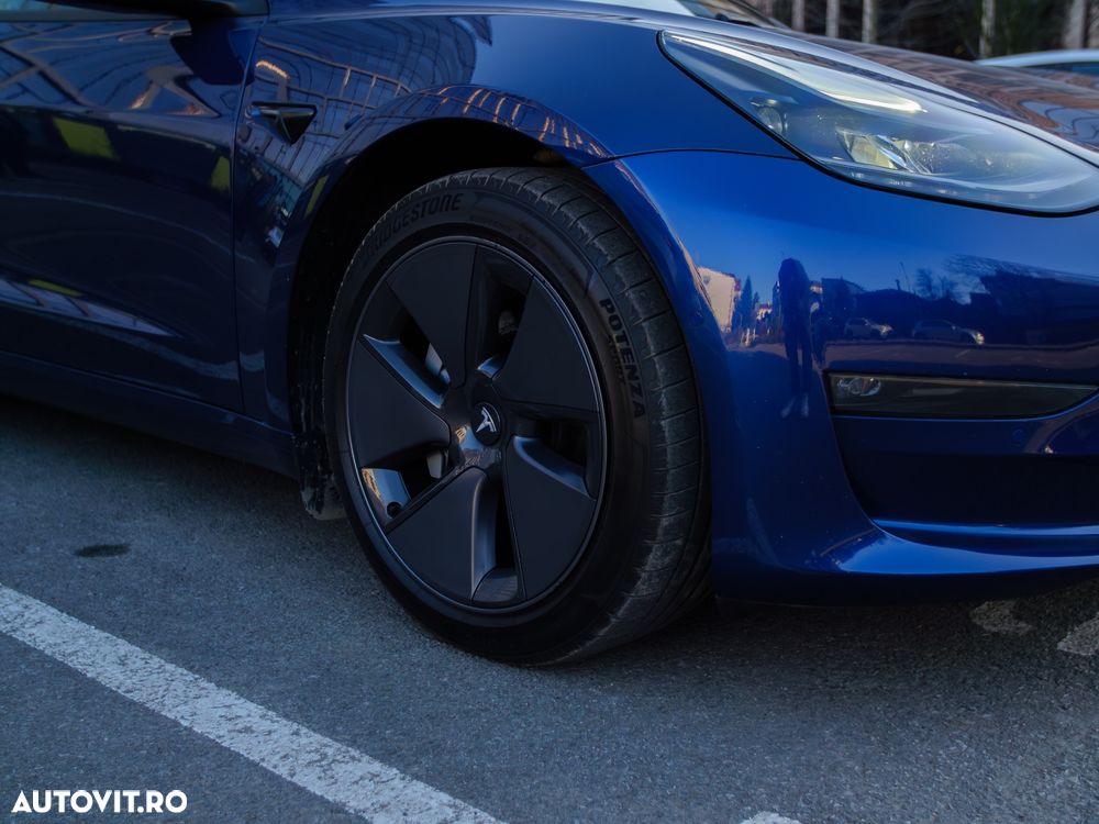 Tesla Model 3 Langstreckenbatterie Allradantrieb Dual Motor - 38