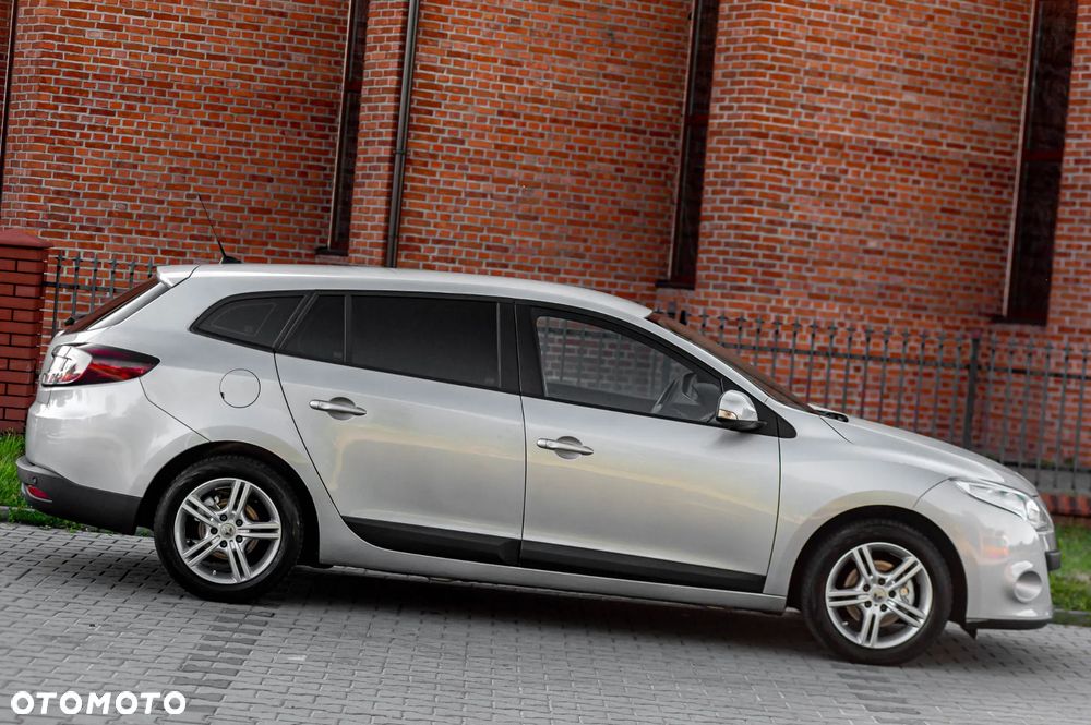 Renault Megane - 5