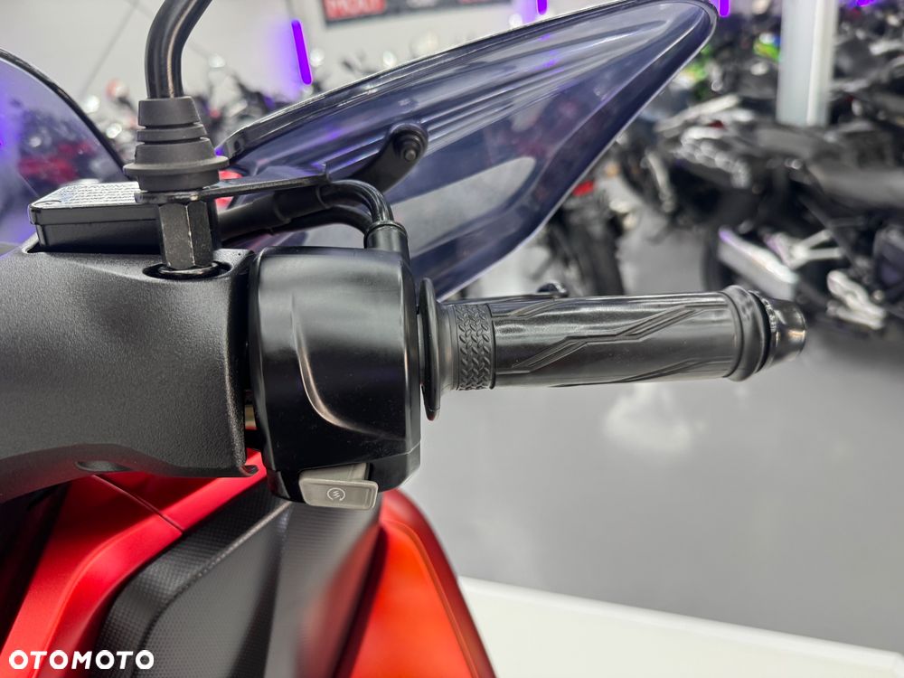 Yamaha Tricity - 37