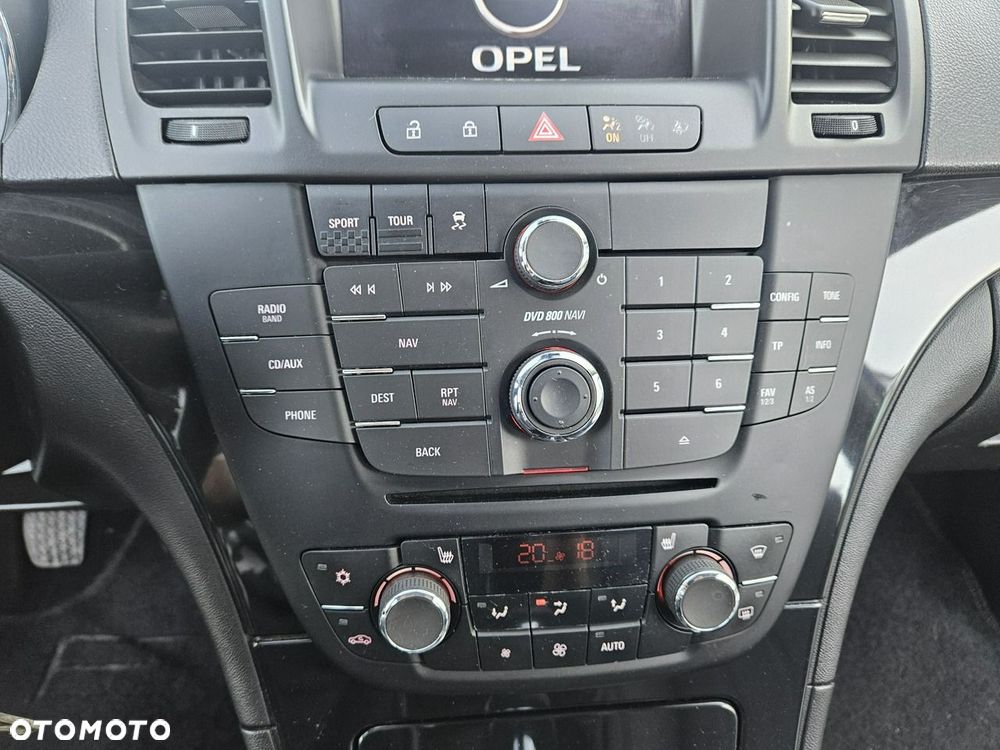 Opel Insignia - 19