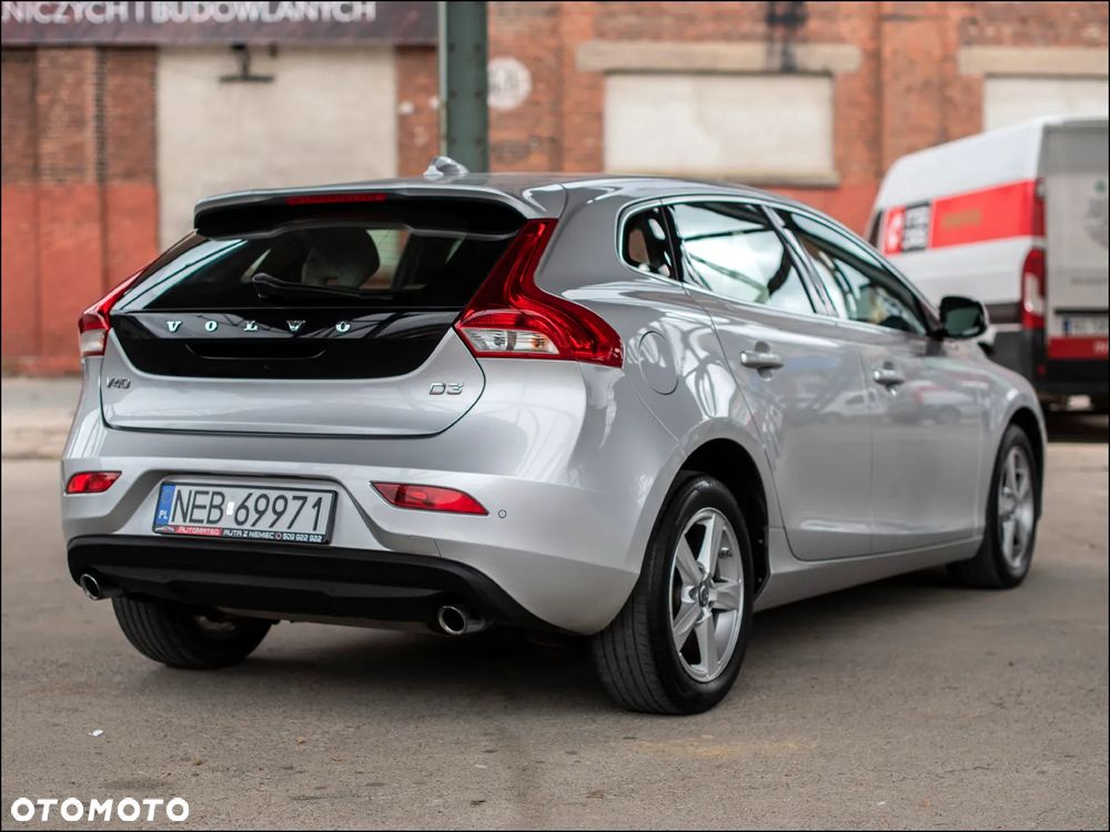 Volvo V40 - 9