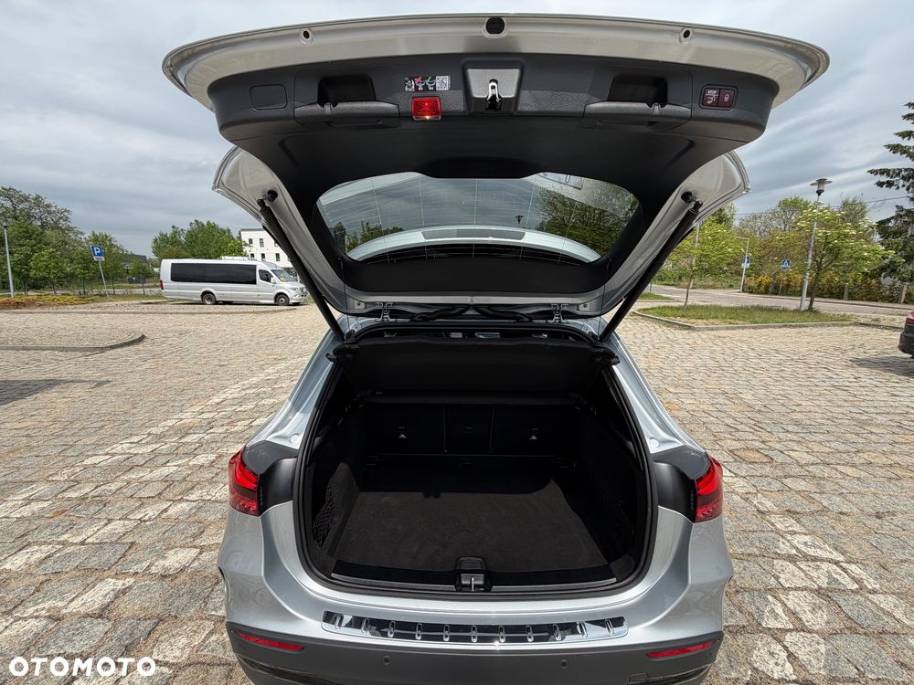 Mercedes-Benz GLA 200 d 8G-DCT Edition AMG Line - 13