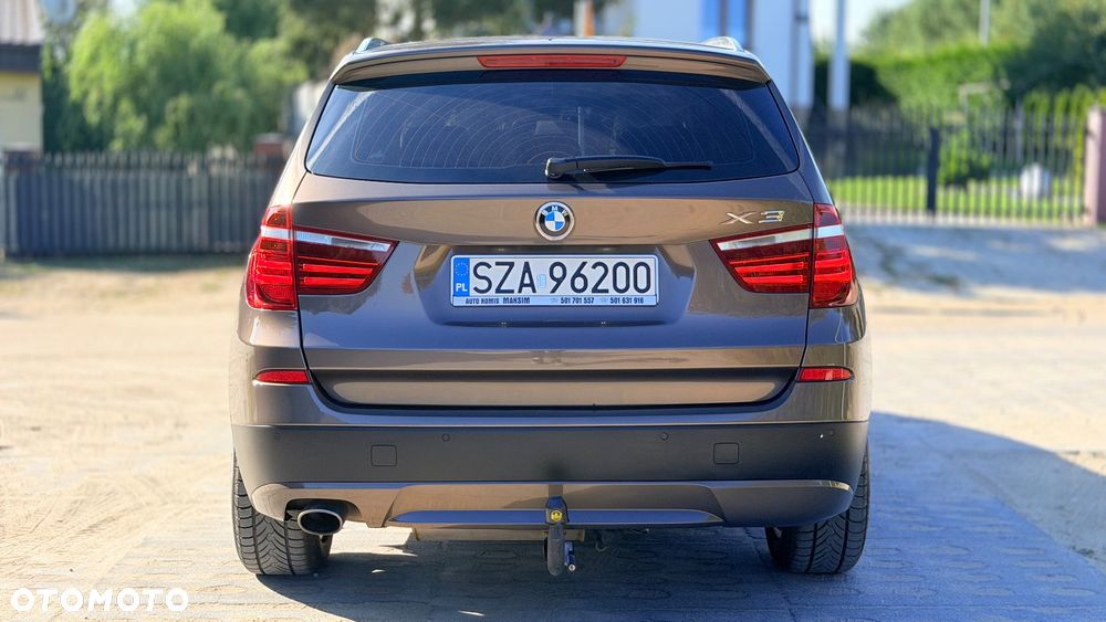 BMW X3 sDrive18d xLine - 6