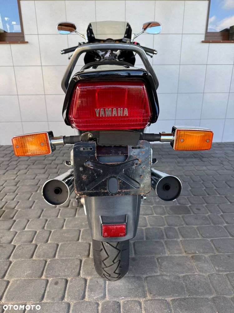 Yamaha XJ - 4