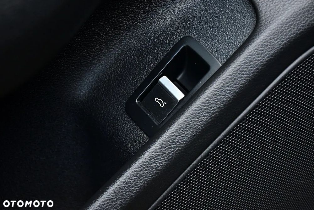 Audi A4 Avant 2.0 TDI DPF Attraction - 27
