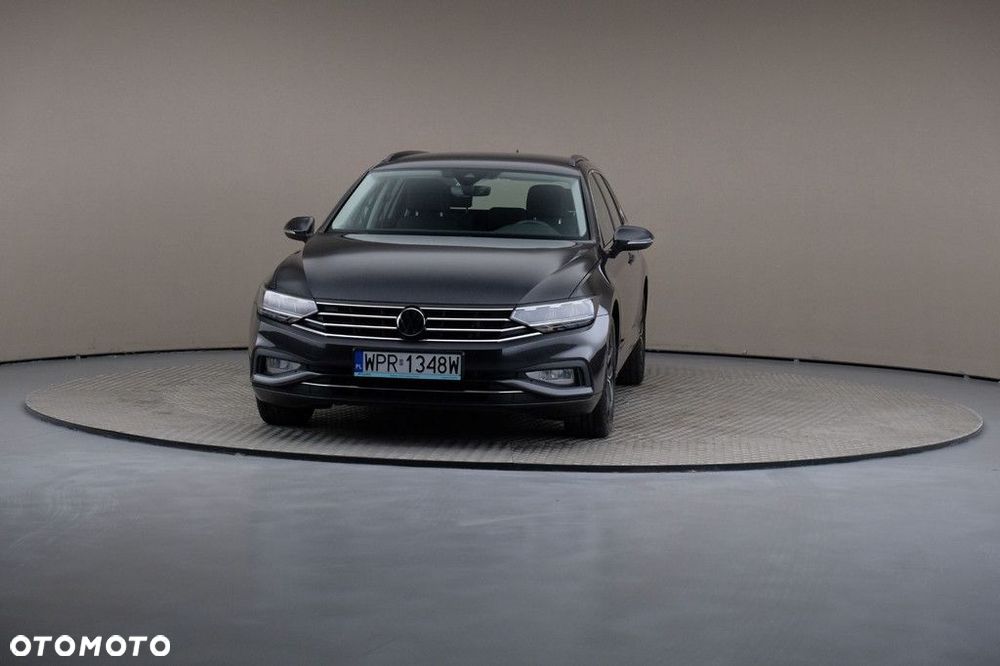 Volkswagen Passat Variant - 3