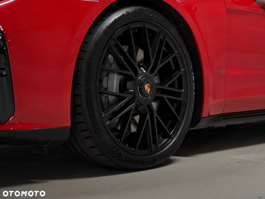 Porsche Panamera GTS - 16