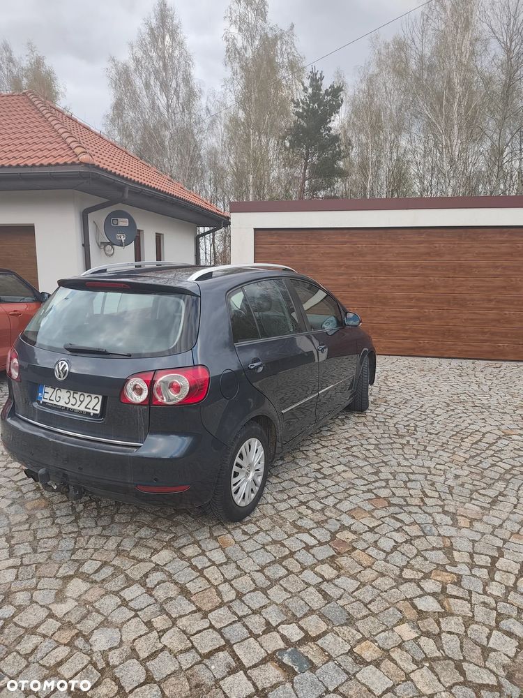 Volkswagen Golf Plus 2.0 TDI DPF Highline - 4