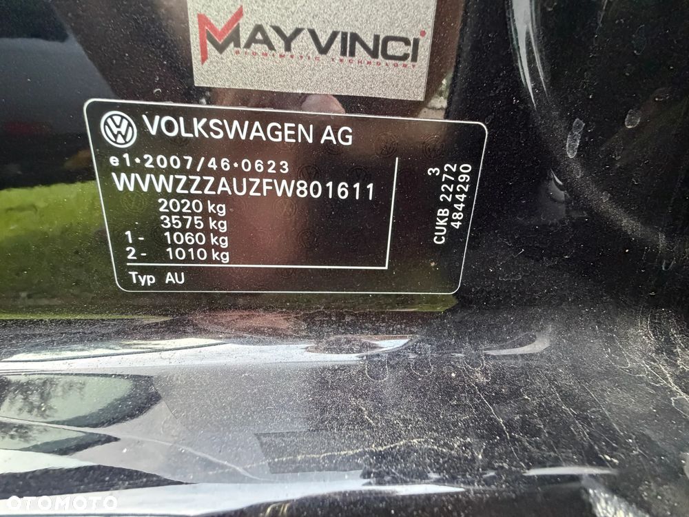 Volkswagen Golf - 35