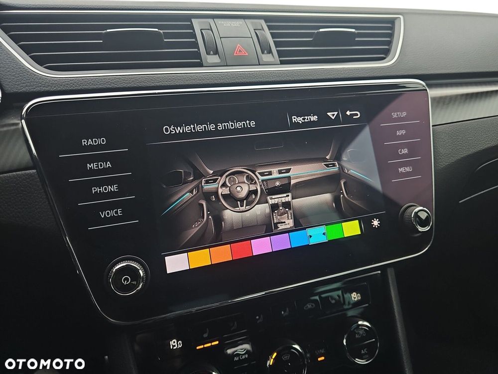 Skoda Superb 2.0 TDI SCR 4x4 Sportline DSG - 34