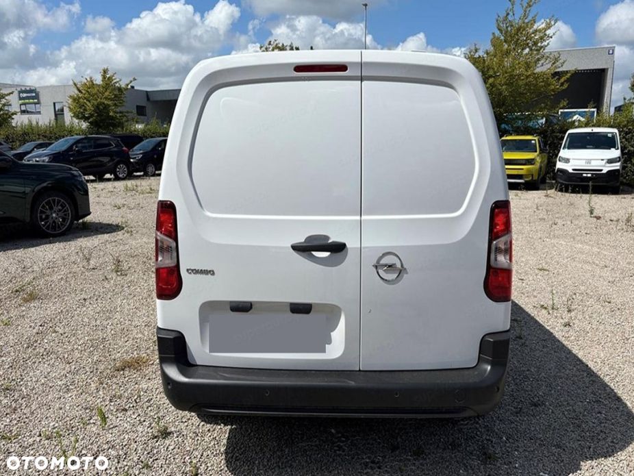 Opel Combo Van XL L2H1 1.5 130KM - 4