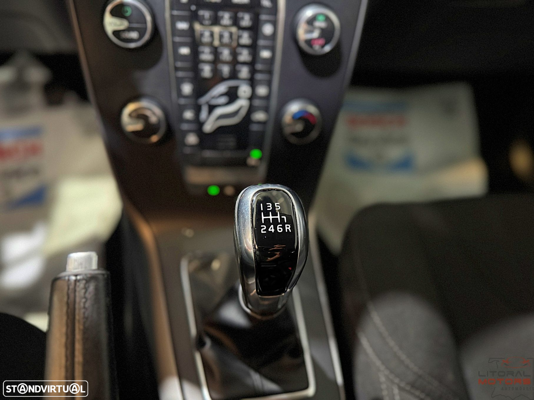 Volvo V40 D2 Line You! - 27