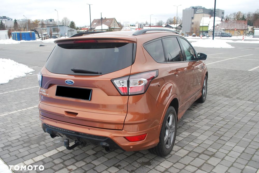 Ford Kuga - 4