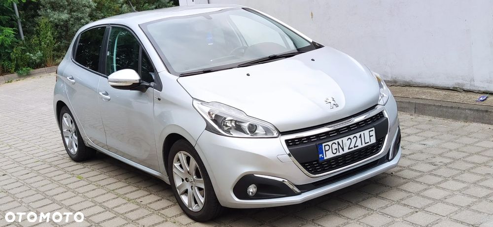 Peugeot 208 1.6 BlueHDi Active - 9