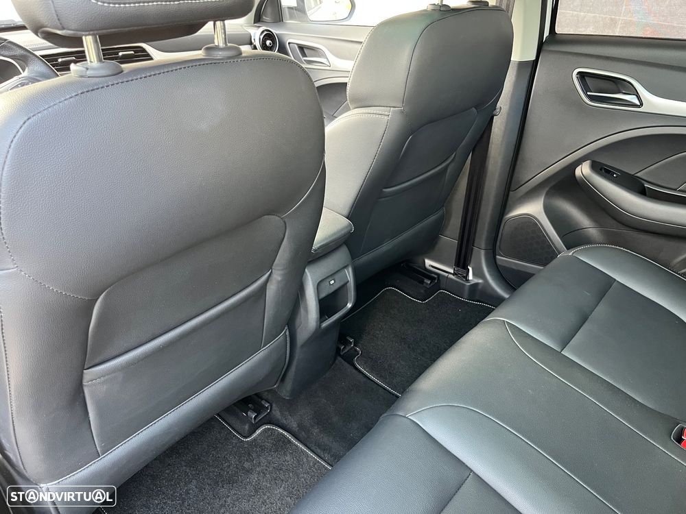 MG ZS EV 44.5 kWh Luxury - 16