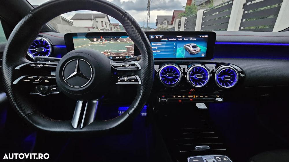 Mercedes-Benz CLA 180 MHEV Coupe - 32