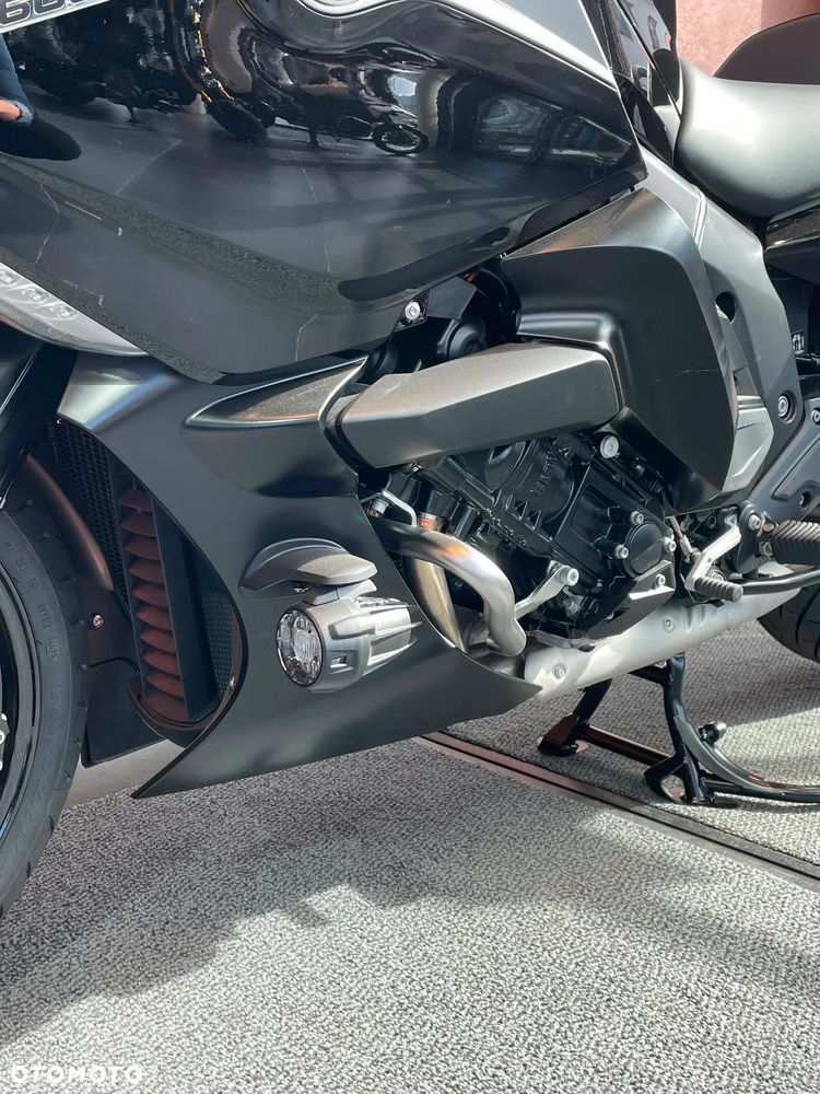 BMW K - 9