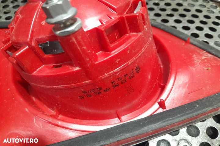 Lampa / Tripla stop dreapta pe hayon 3C994509406S 3C994509406S Volksw - 2