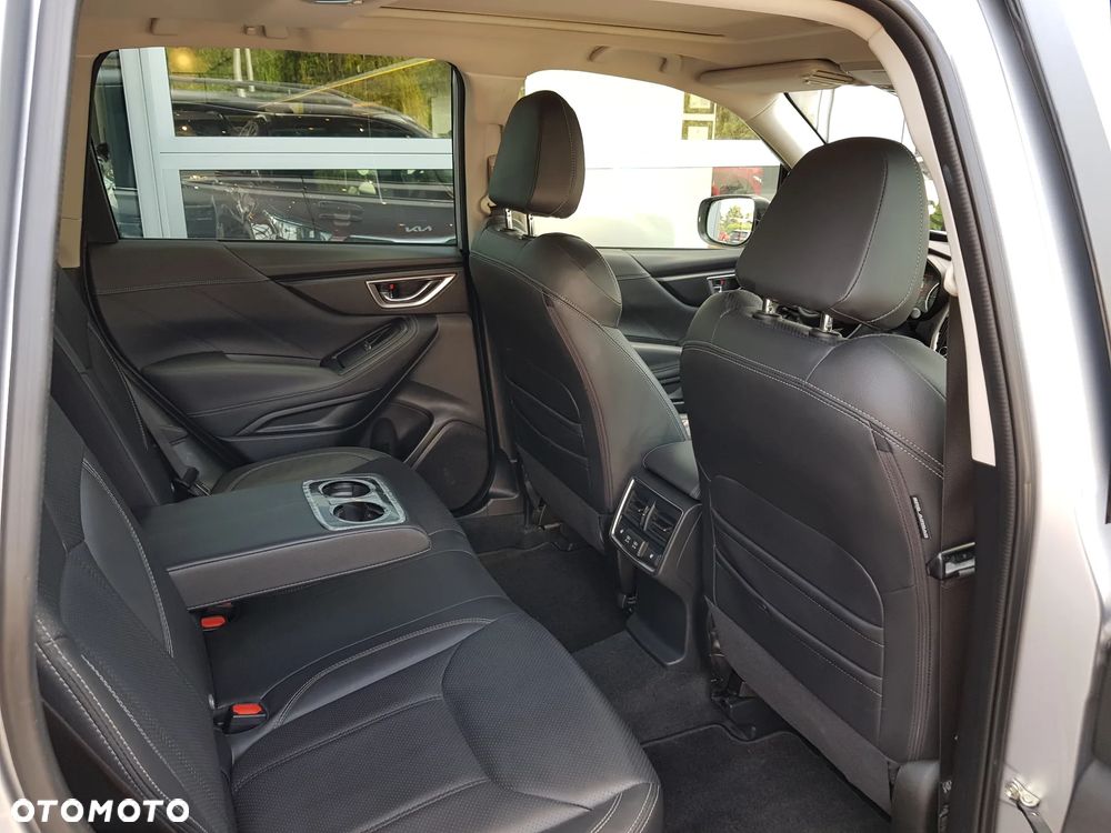 Subaru Forester 2.0i-L Platinum (EyeSight) Lineartronic - 25